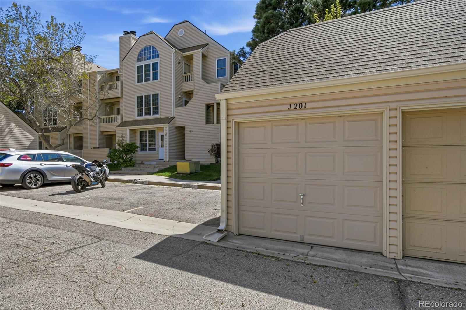 965 S Miller Street Lakewood CO 80226
