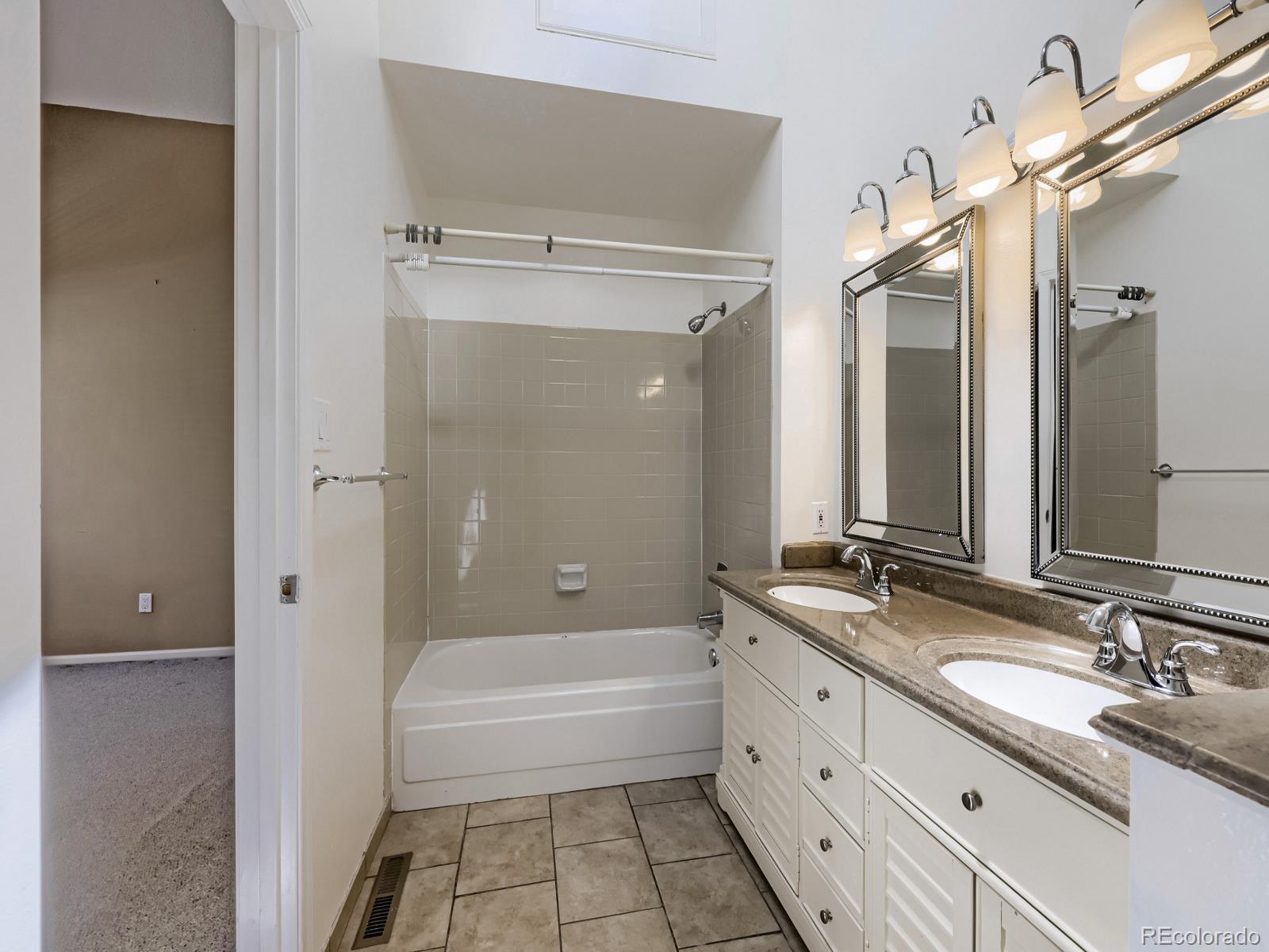 11846 E Cornell Circle Aurora CO 80014