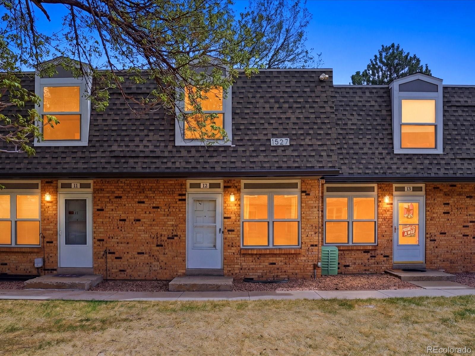 1527 S Owens Street Denver CO 80232