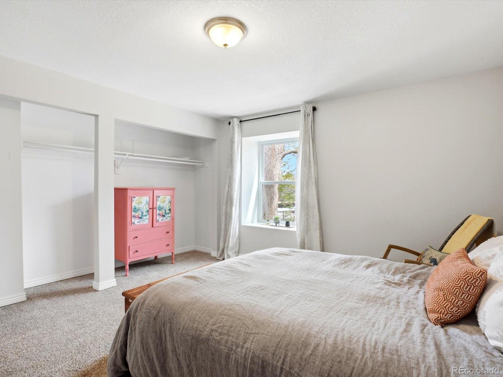 1527 S Owens Street Denver CO 80232