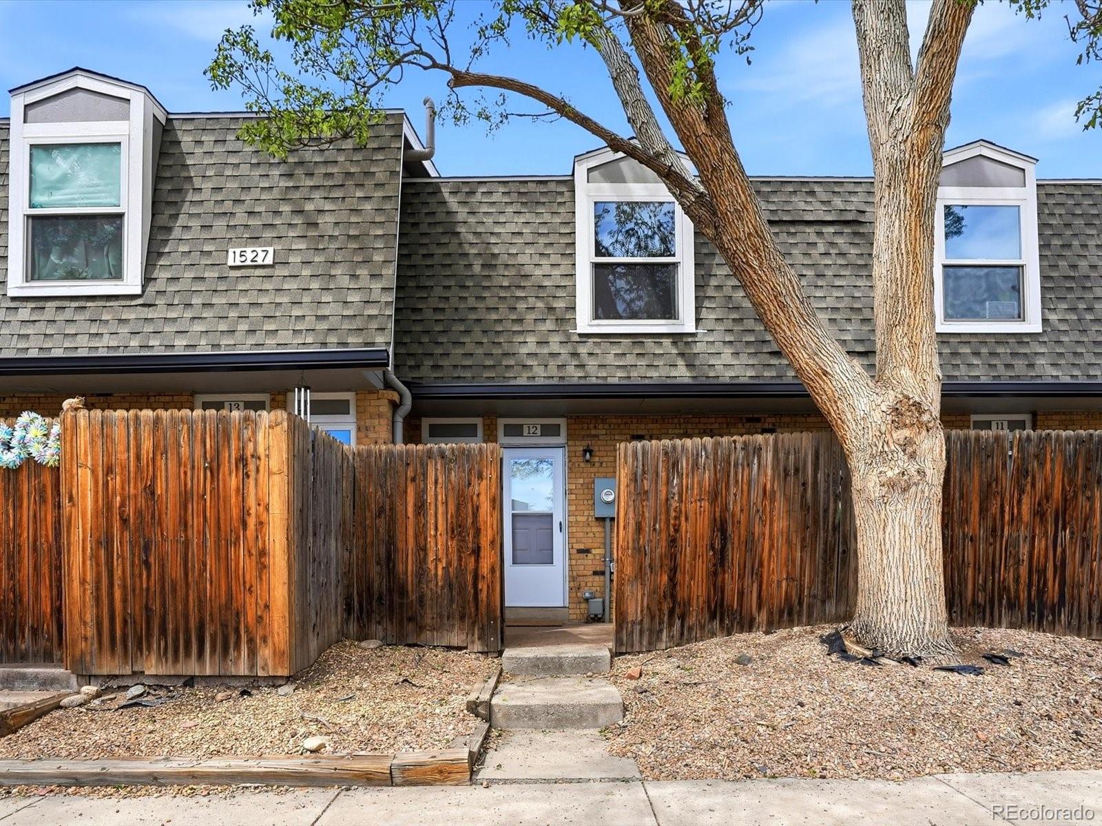 1527 S Owens Street Denver CO 80232