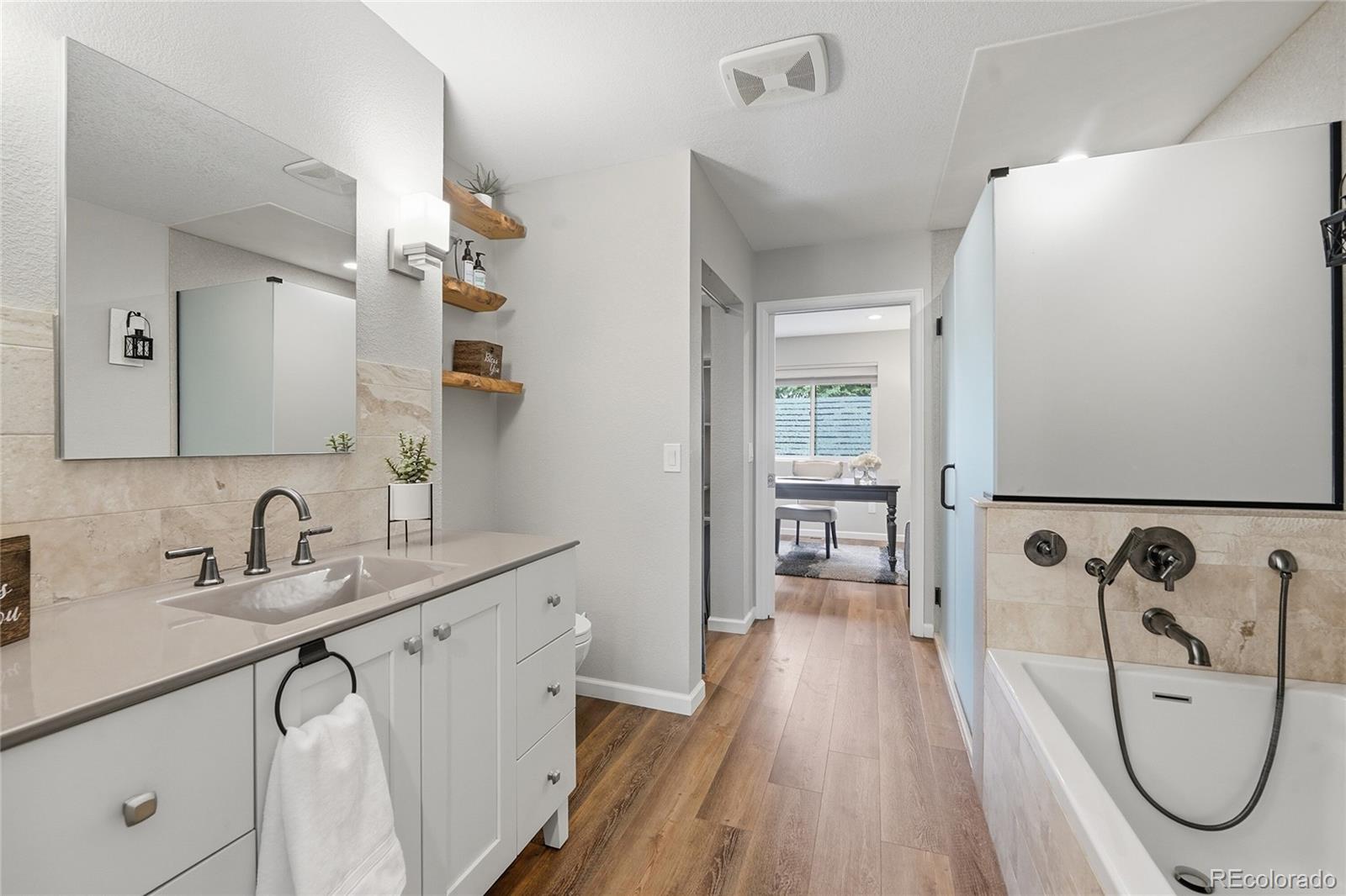 3148 E Long Circle Centennial CO 80122