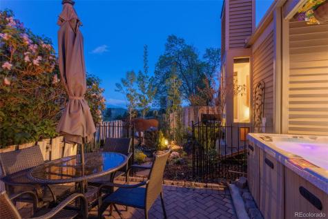 6876 Surrey Trail Littleton CO 80125