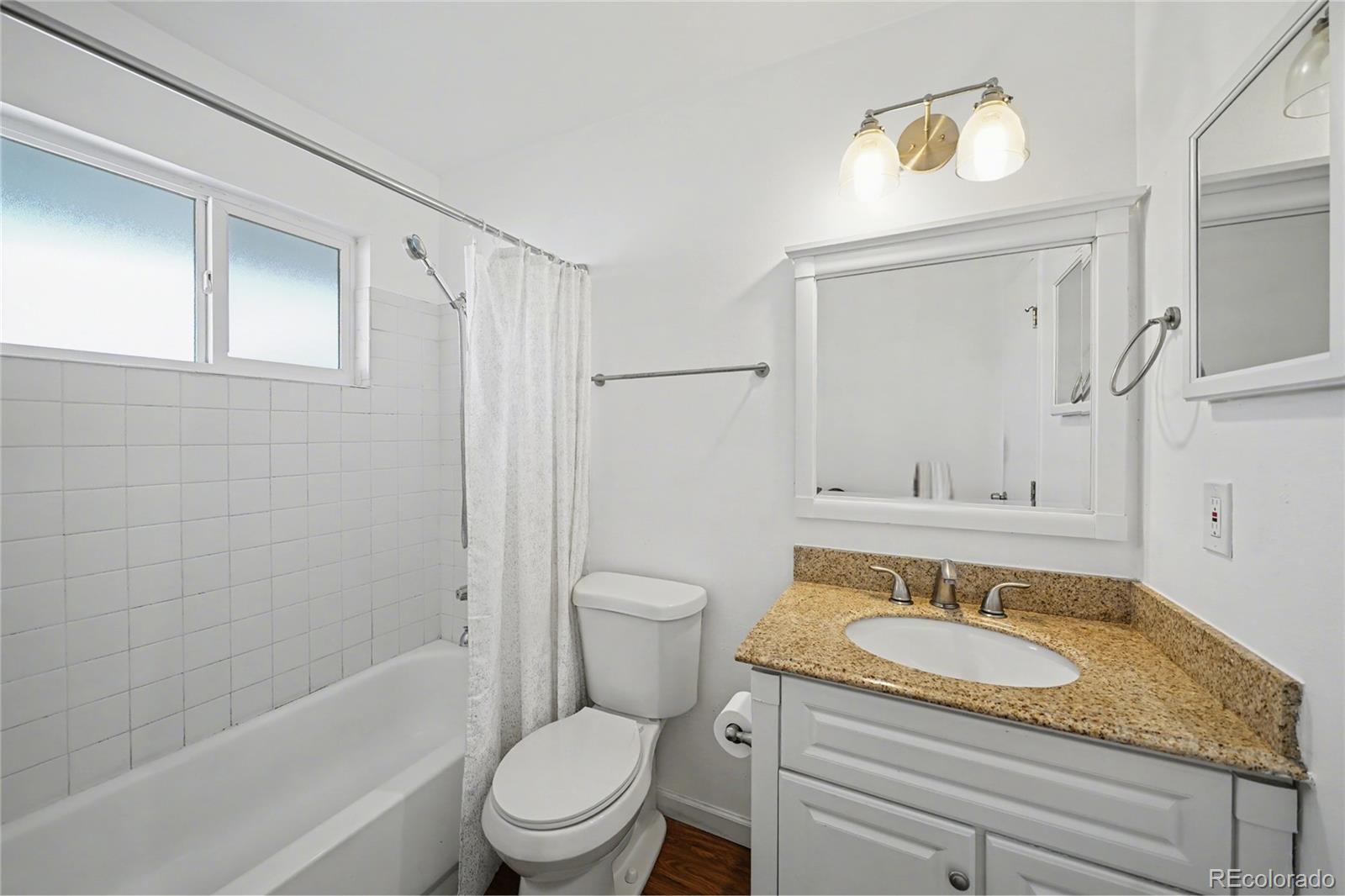 1920 S Oswego Way Aurora CO 80014