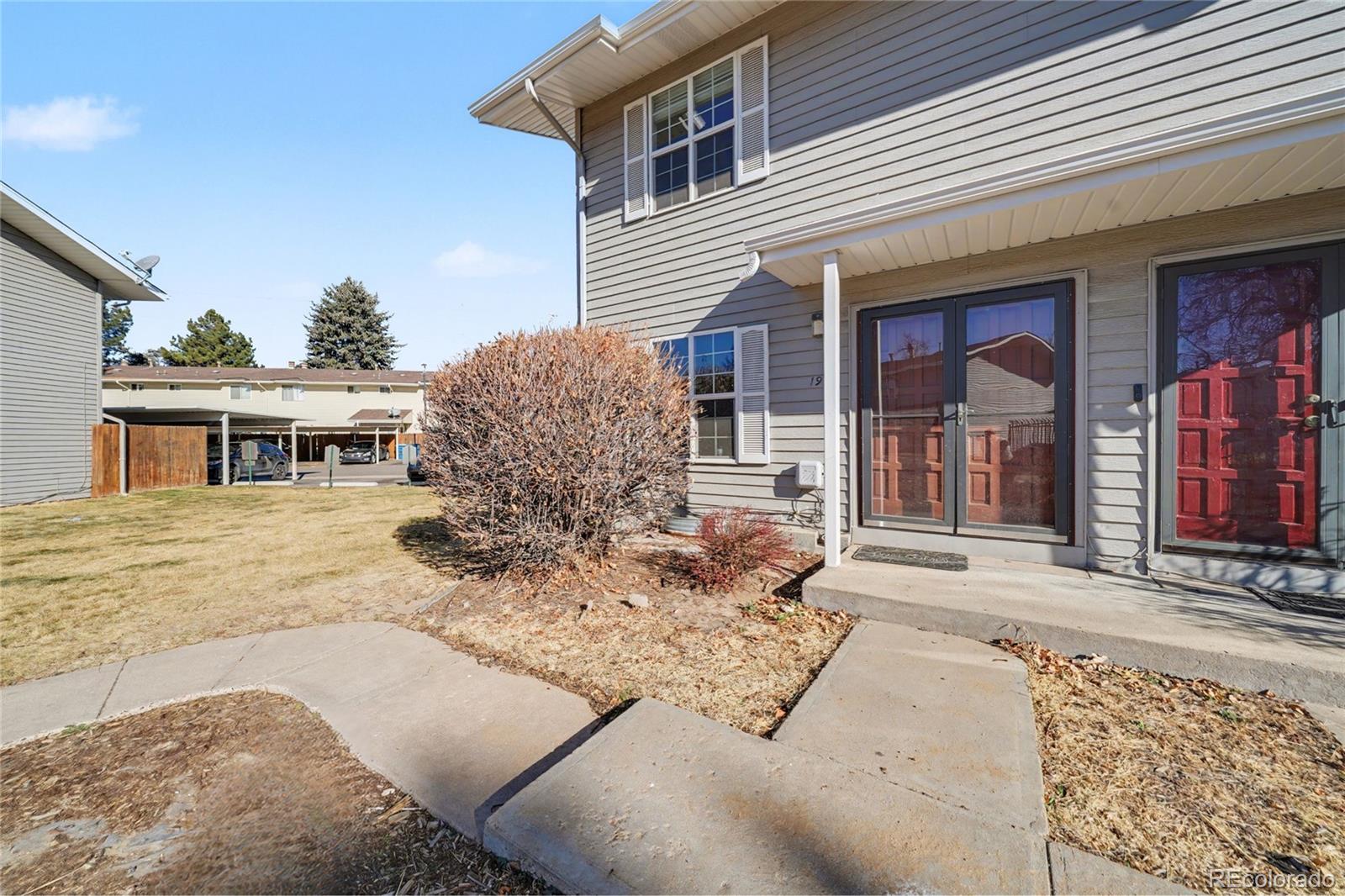 1920 S Oswego Way Aurora CO 80014
