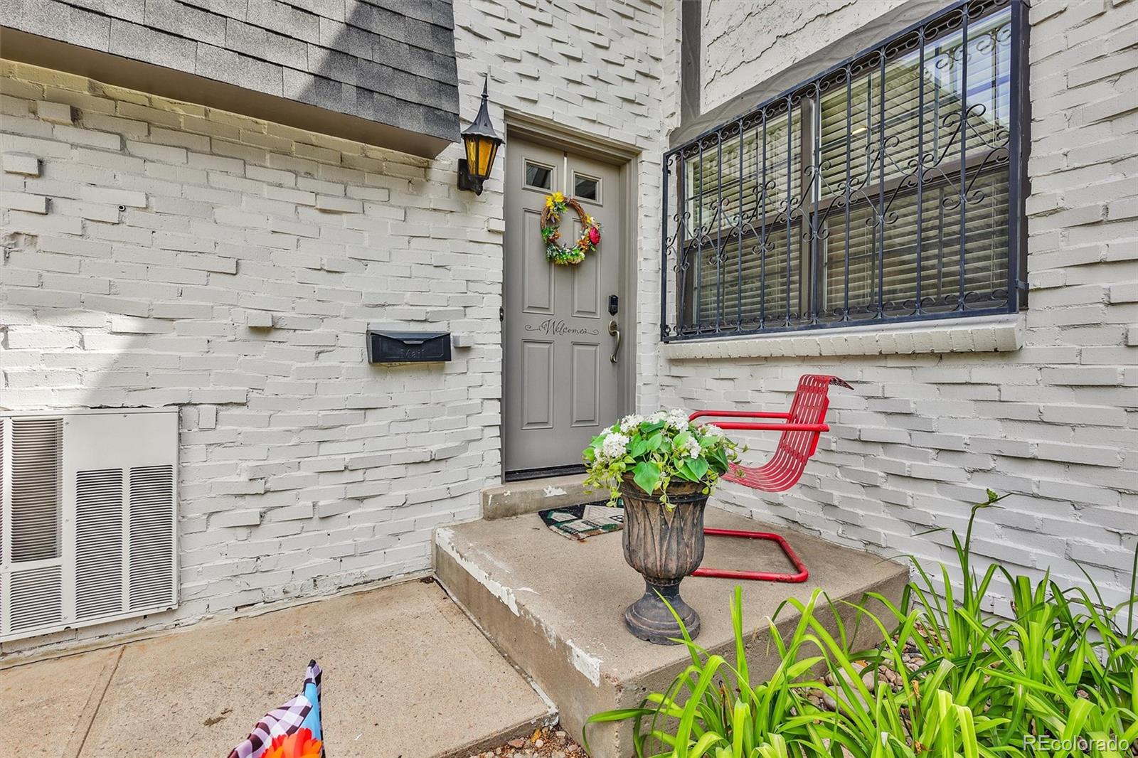 3538 S Ivanhoe Street Denver CO 80237