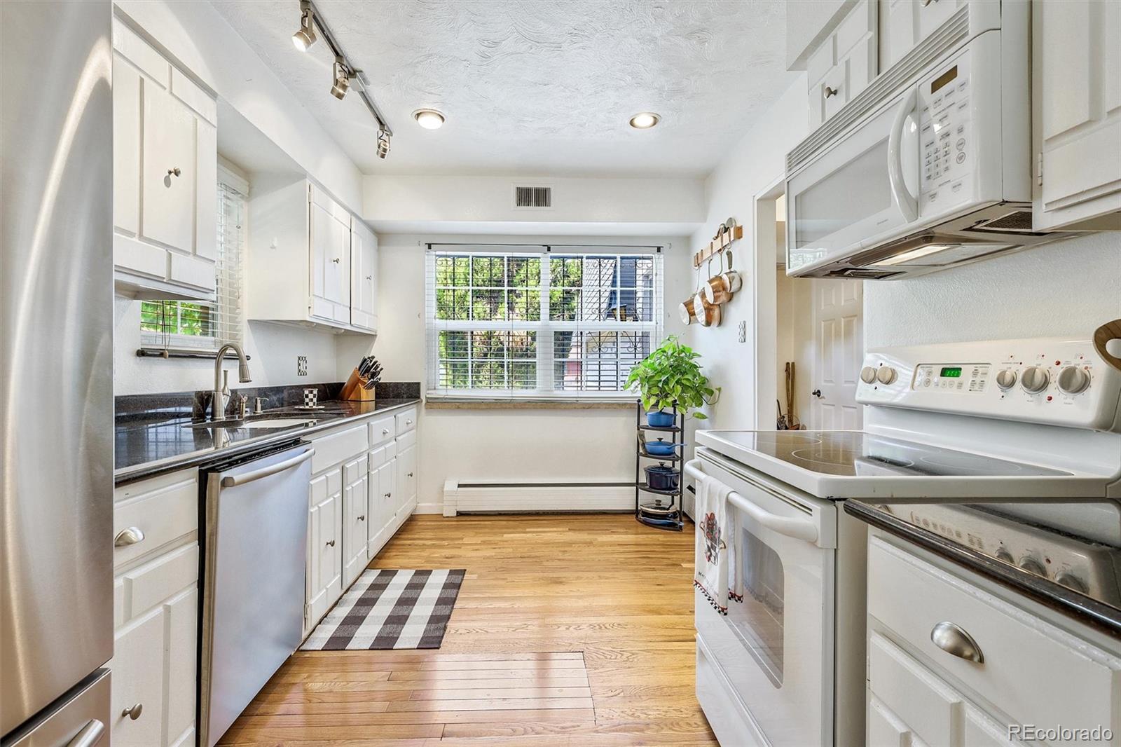 3538 S Ivanhoe Street Denver CO 80237