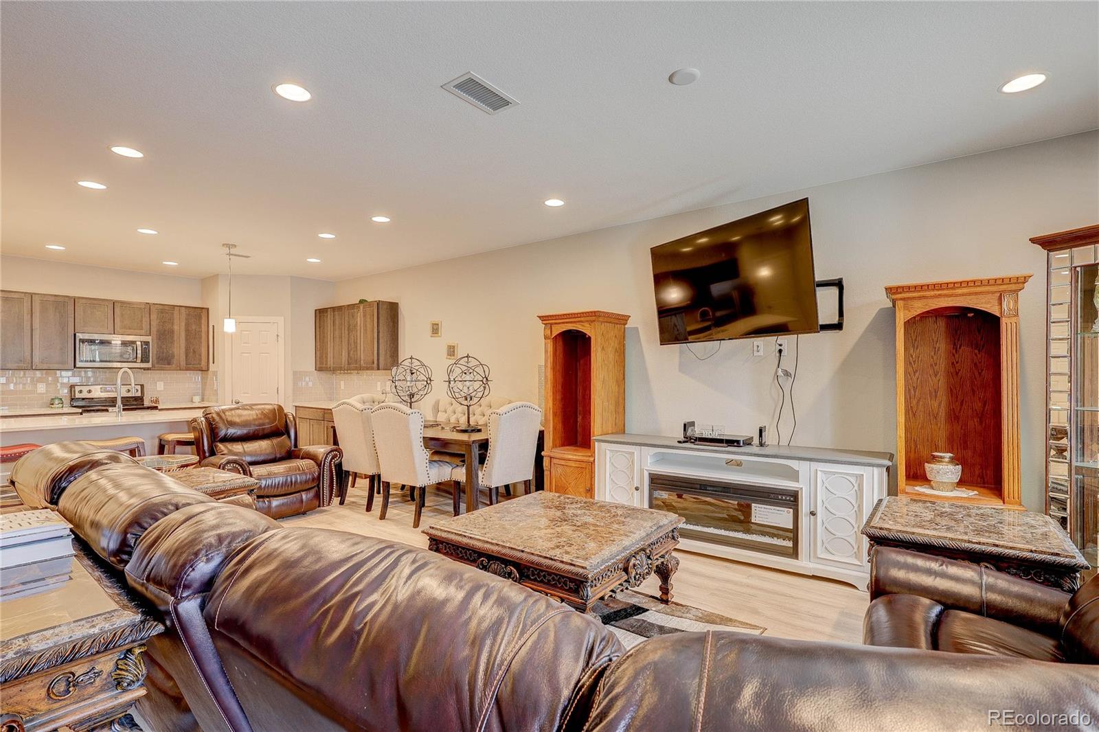 16121 Bolling Drive Denver CO 80239