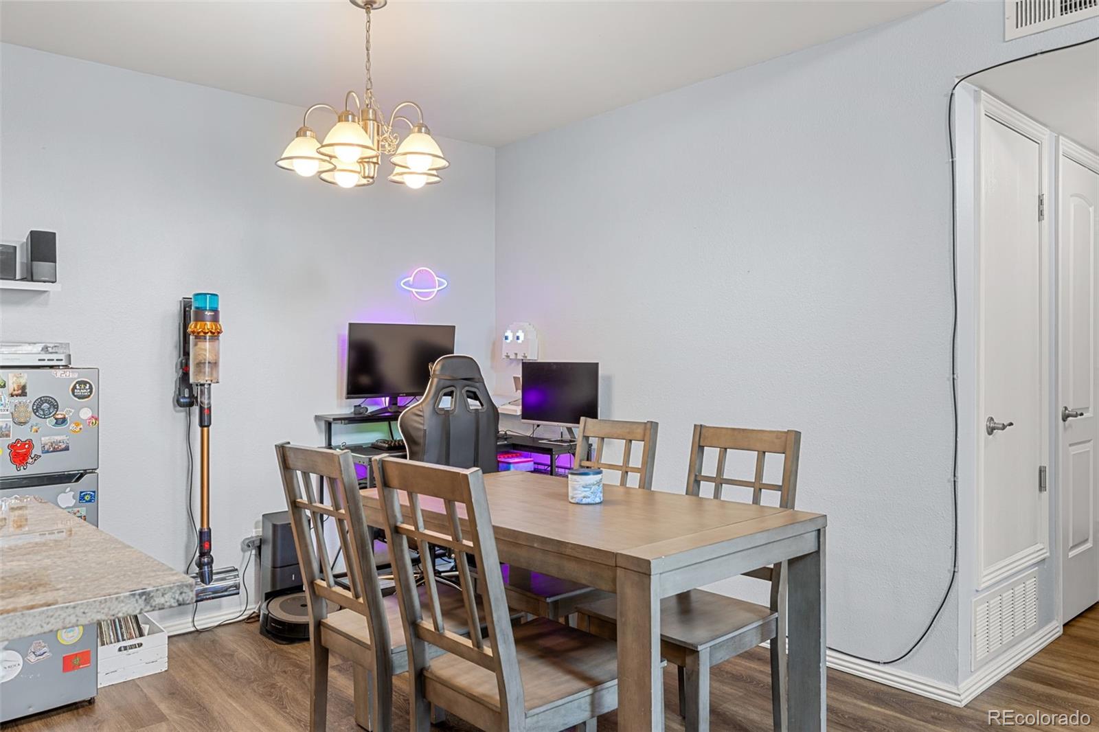 8225 Fairmount Drive Denver CO 80247