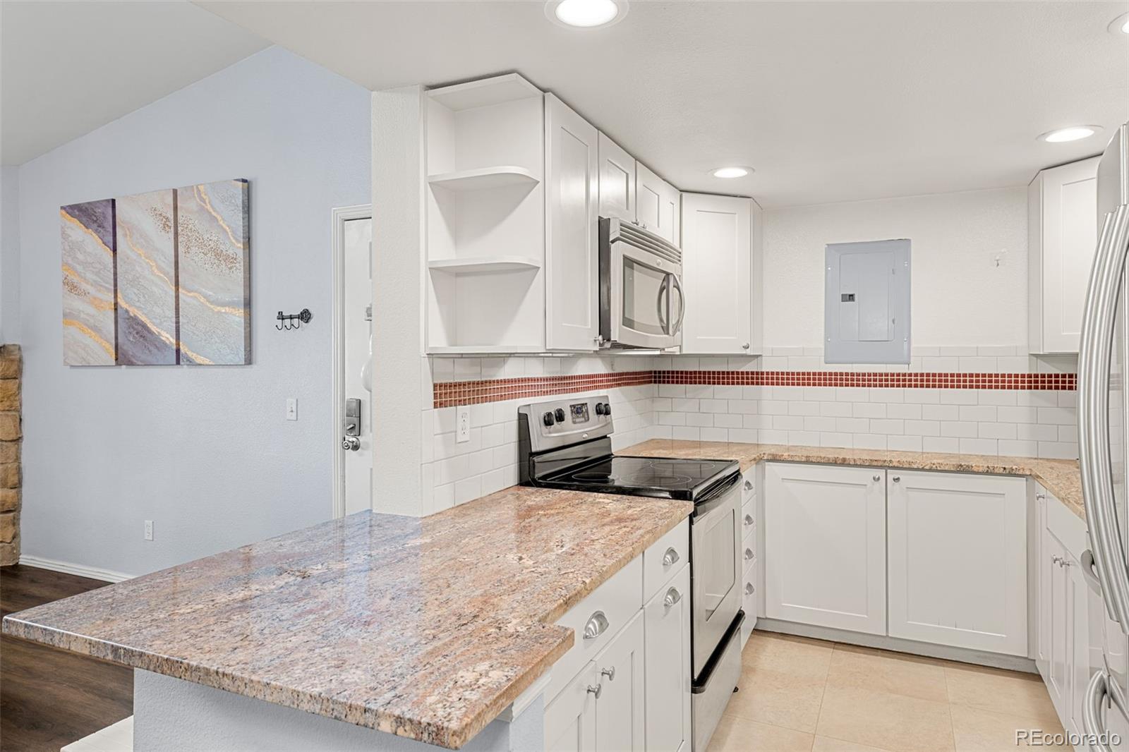 8225 Fairmount Drive Denver CO 80247