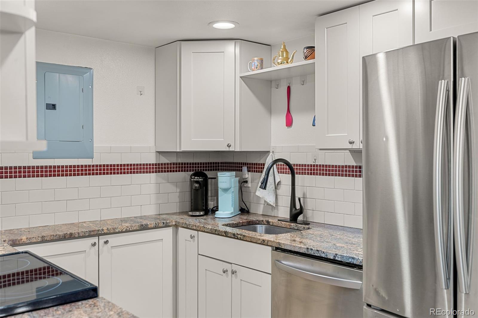 8225 Fairmount Drive Denver CO 80247