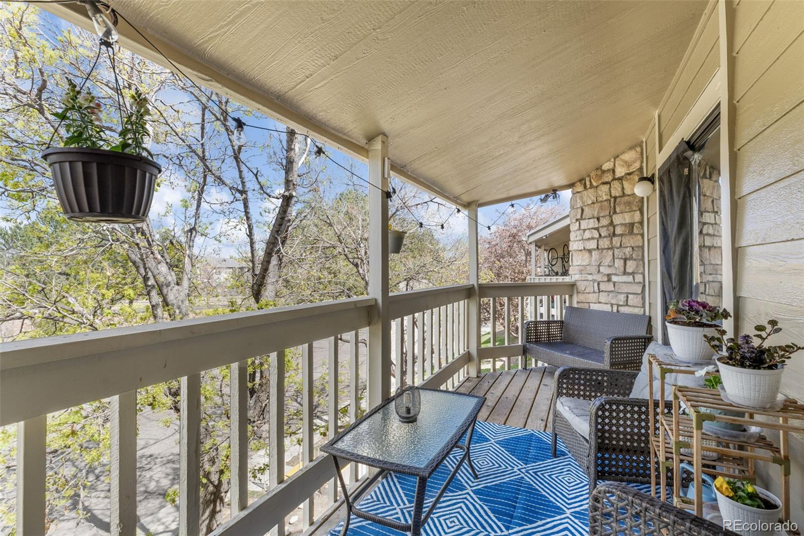 8225 Fairmount Drive Denver CO 80247