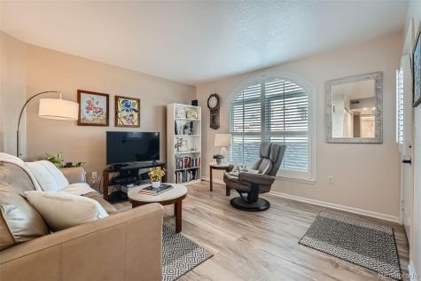 1648 S Cole Street Lakewood CO 80228