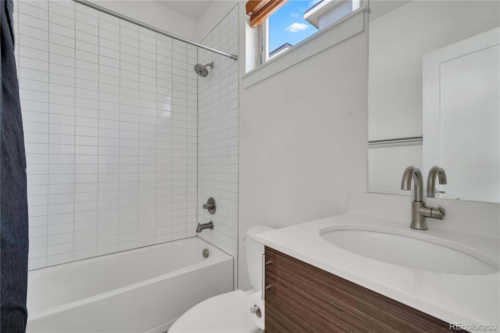 1208 Perry Street Denver CO 80204
