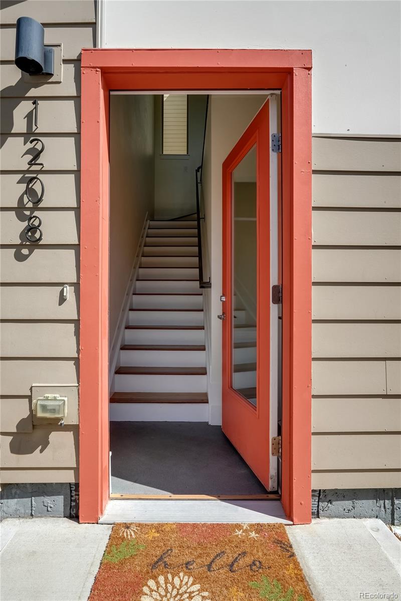 1208 Perry Street Denver CO 80204