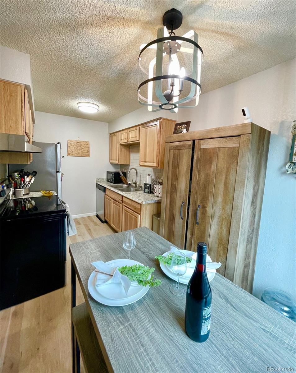 7373 W Florida Avenue Lakewood CO 80232