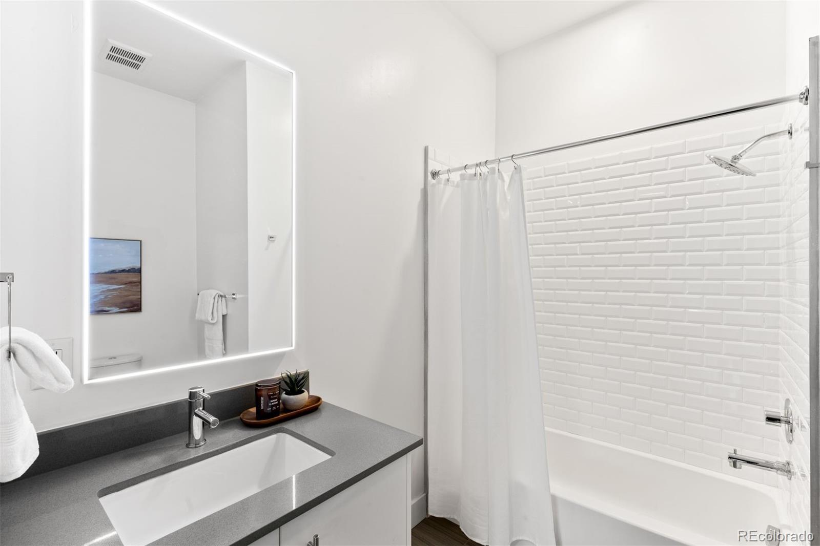2525 Arapahoe Street Denver CO 80205