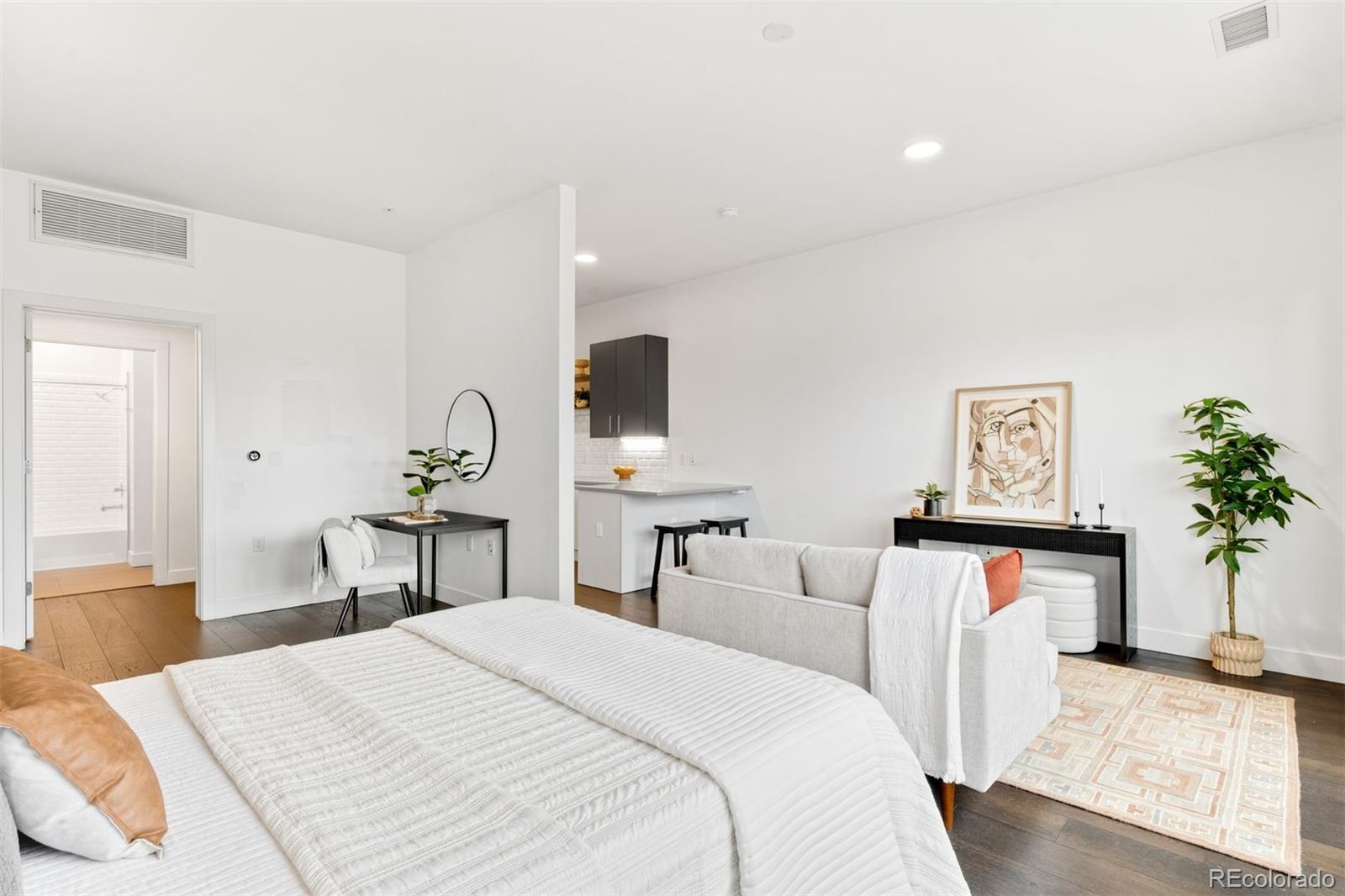 2525 Arapahoe Street Denver CO 80205