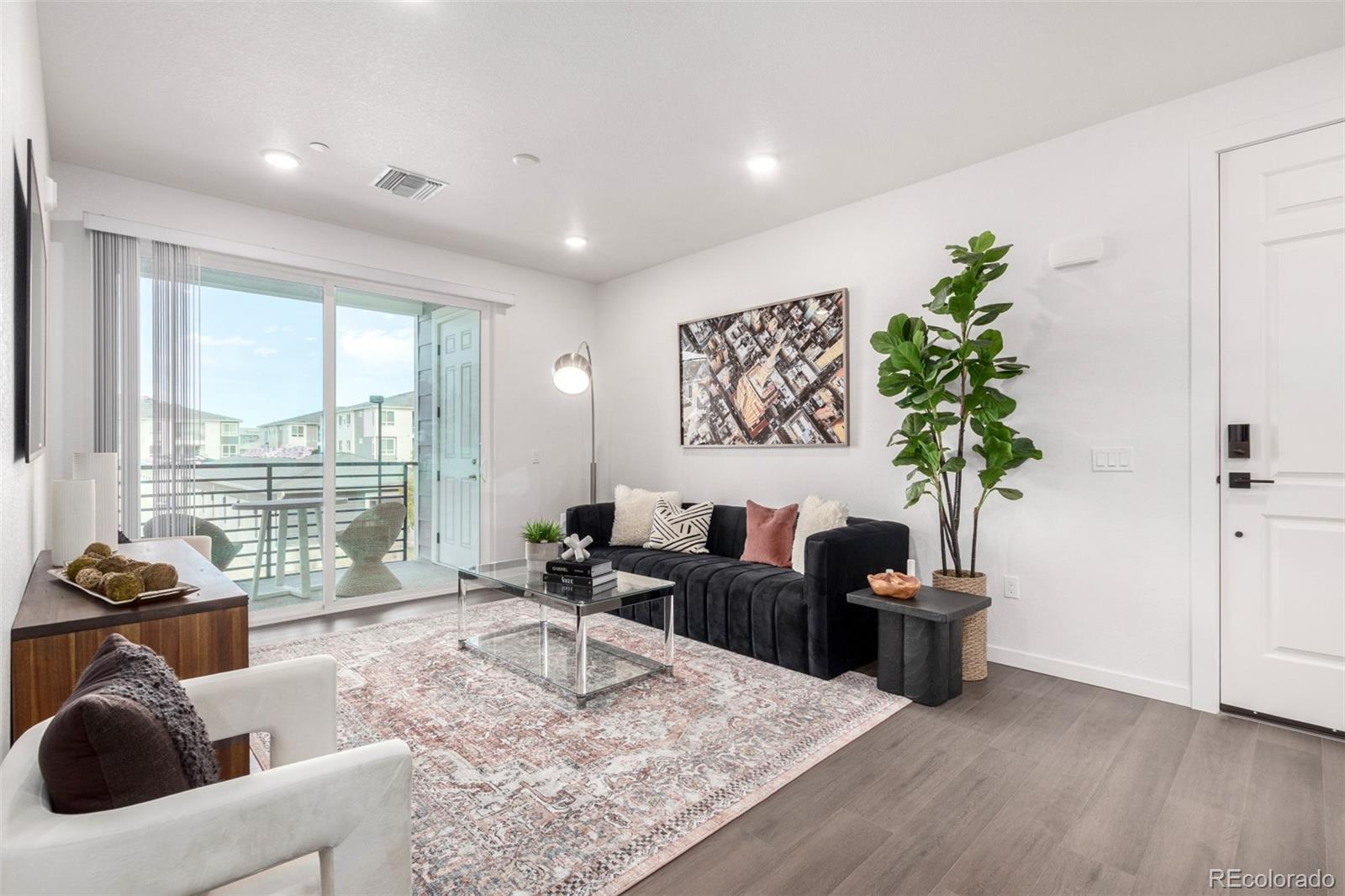 6153 N Ceylon Street Denver CO 80249