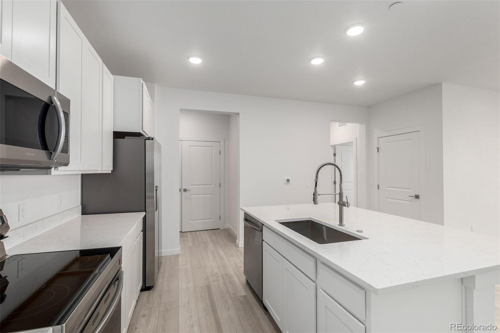 6153 N Ceylon Street Denver CO 80249