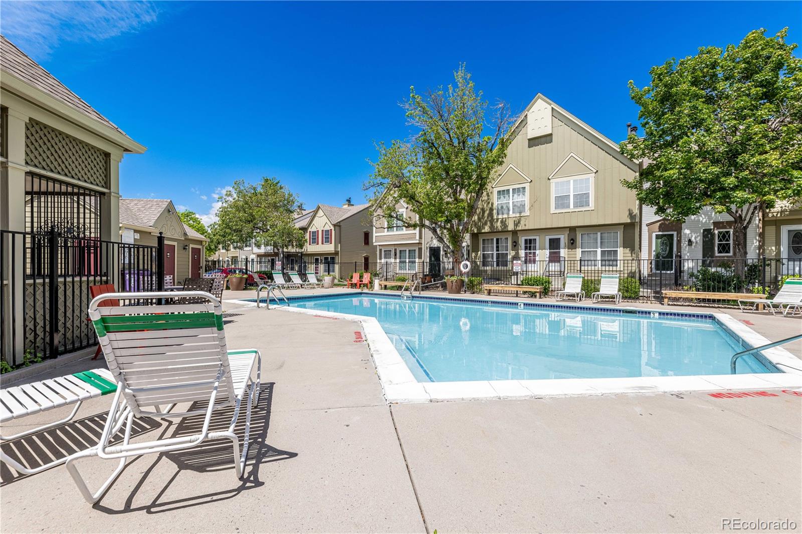 1811 S Quebec Way Denver CO 80231