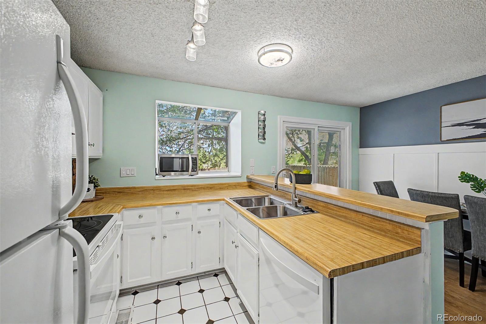 17457 E Rice Circle Aurora CO 80015