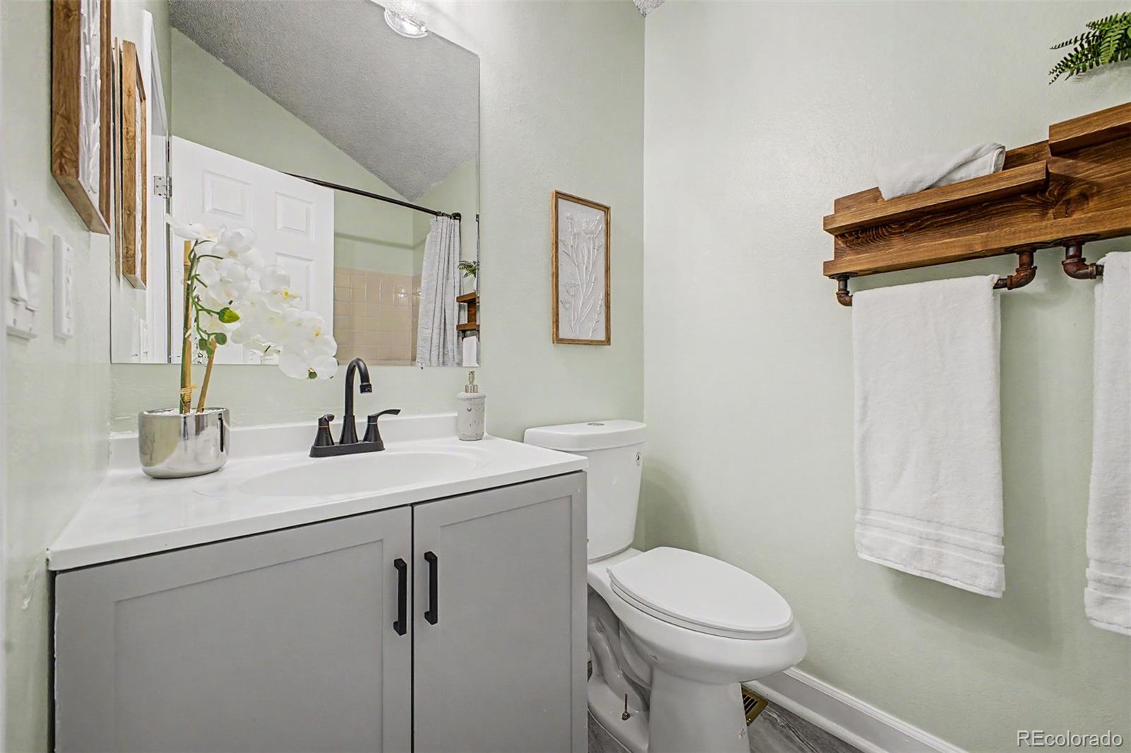 17457 E Rice Circle Aurora CO 80015