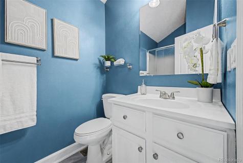 17457 E Rice Circle Aurora CO 80015