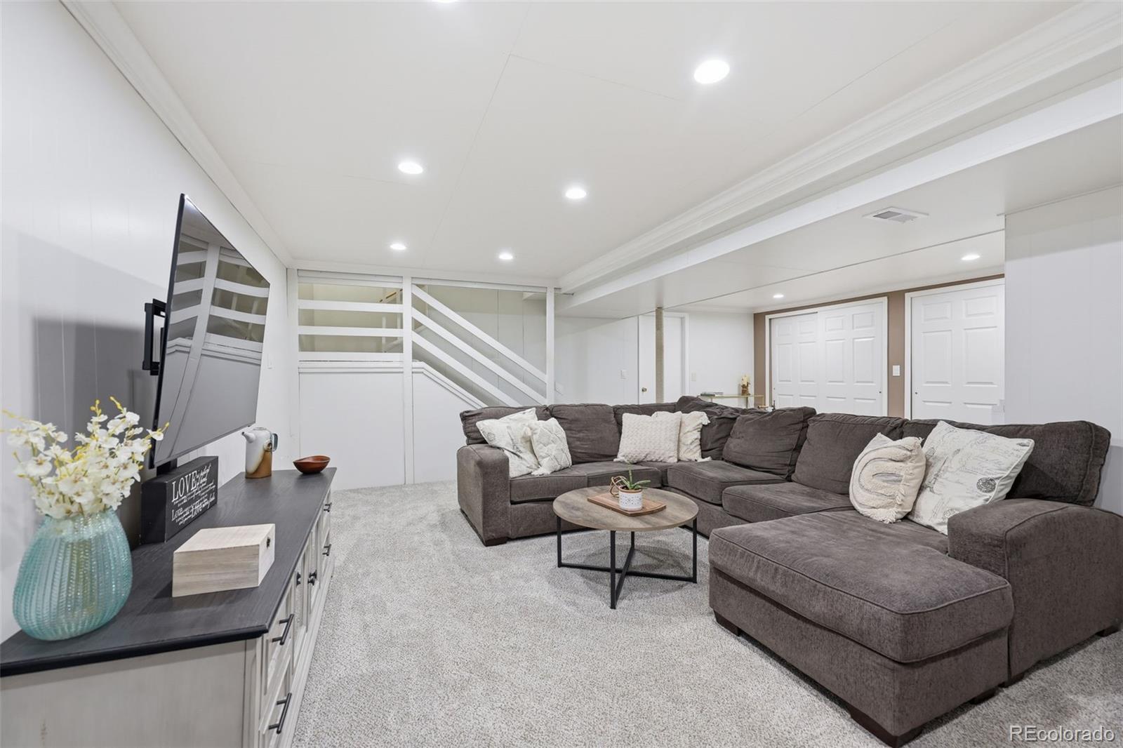 2598 S Vaughn Way Aurora CO 80014