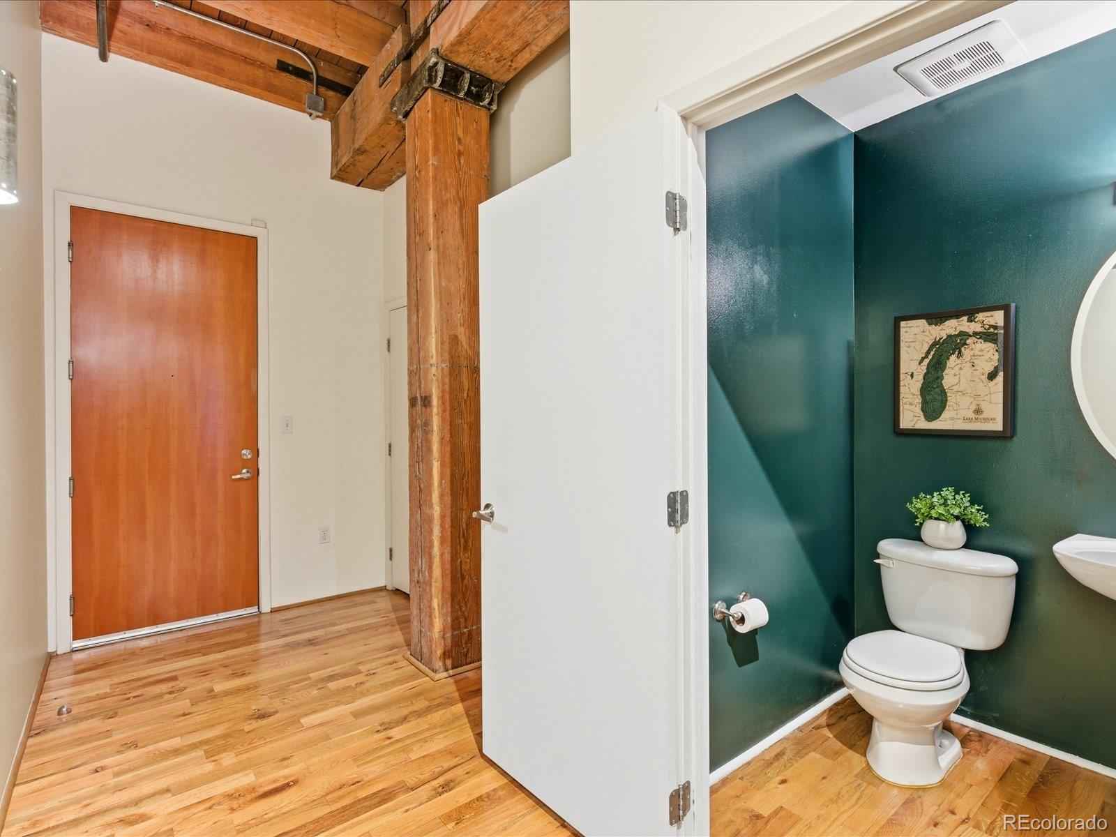 2960 Inca Street Denver CO 80202
