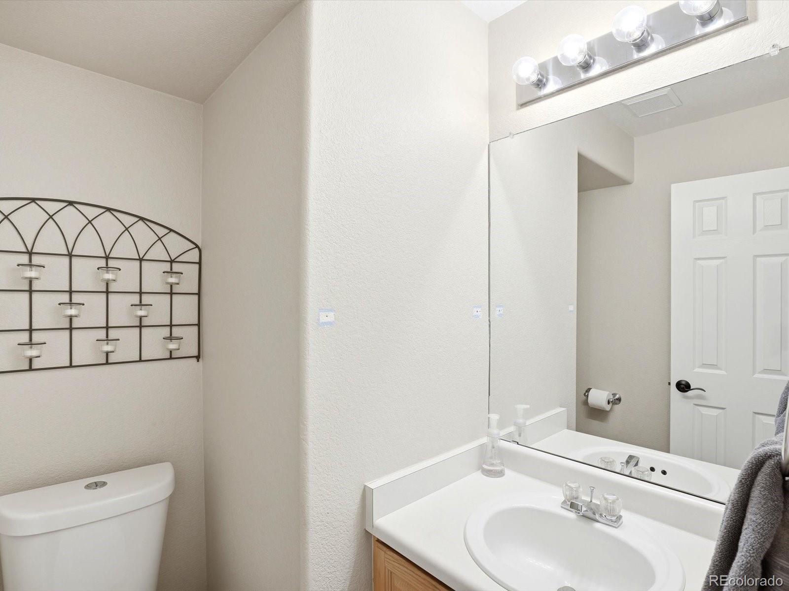 1362 S Cathay Court Aurora CO 80017