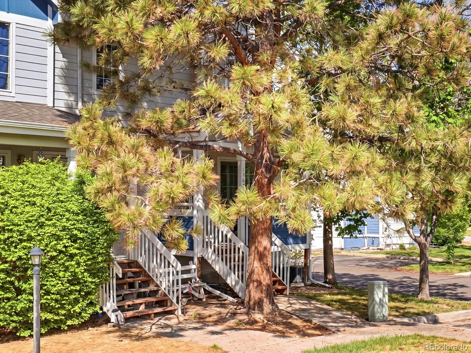 1362 S Cathay Court Aurora CO 80017