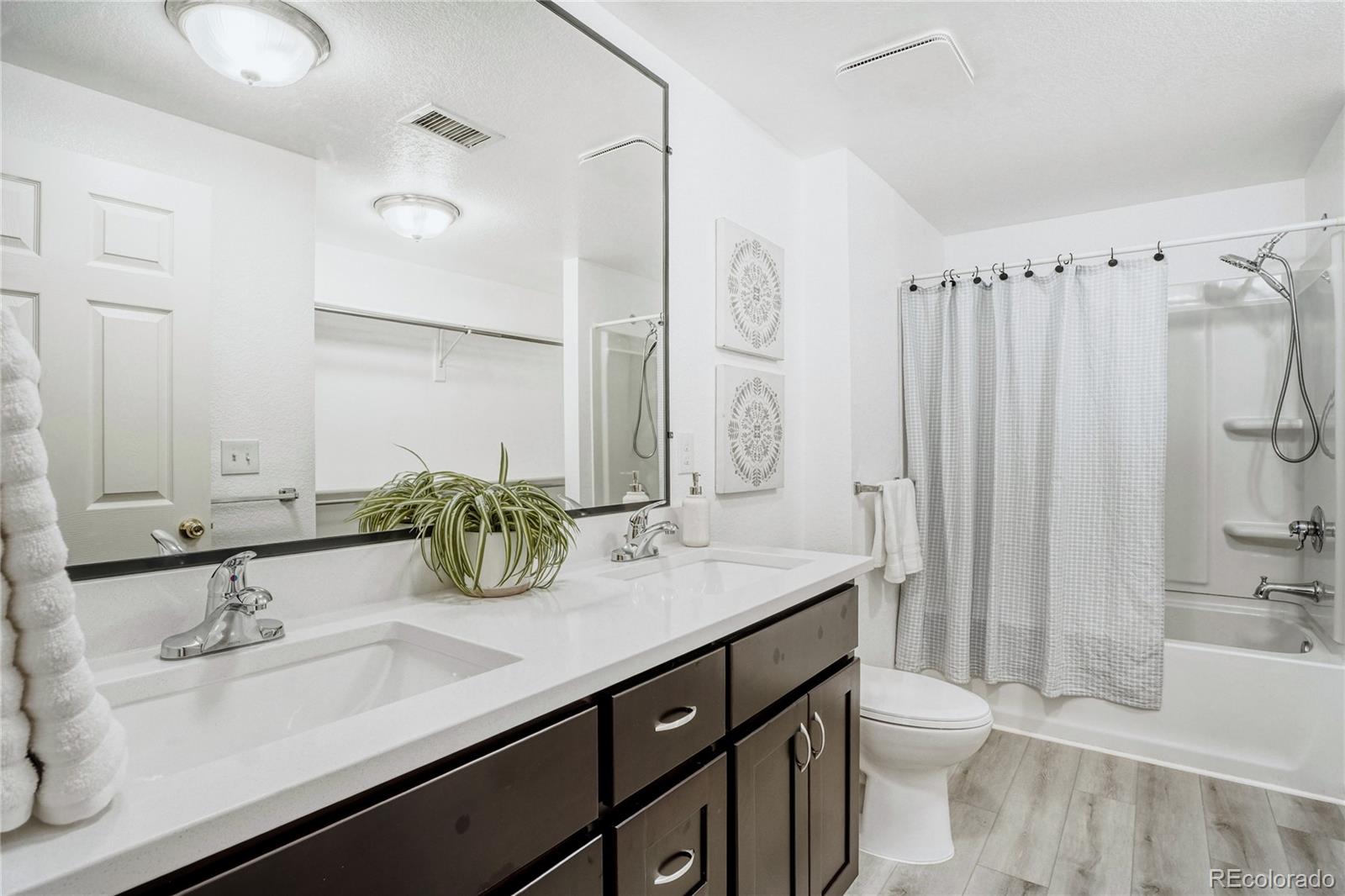 5633 E Atlantic Place Denver CO 80222