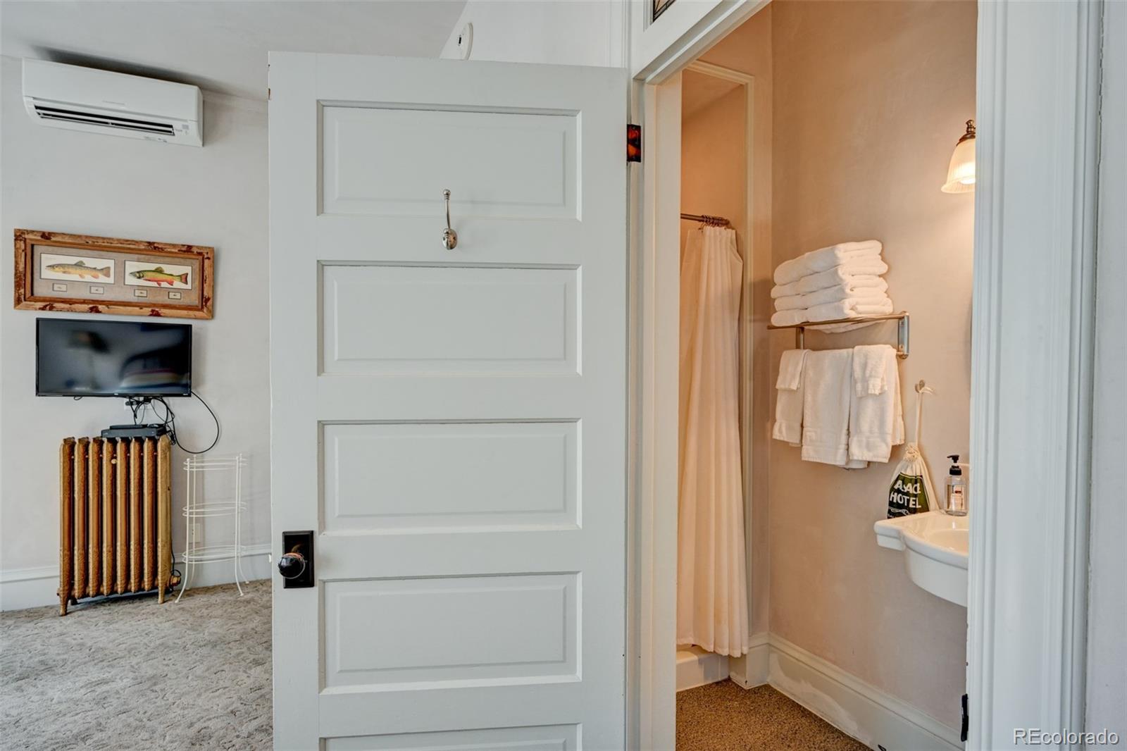 204 N F Street Salida CO 81201