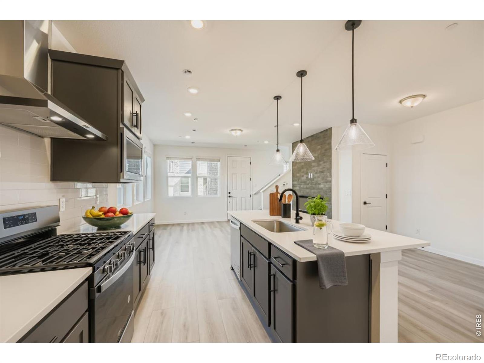 2827 Bear Springs Circle Longmont CO 80503
