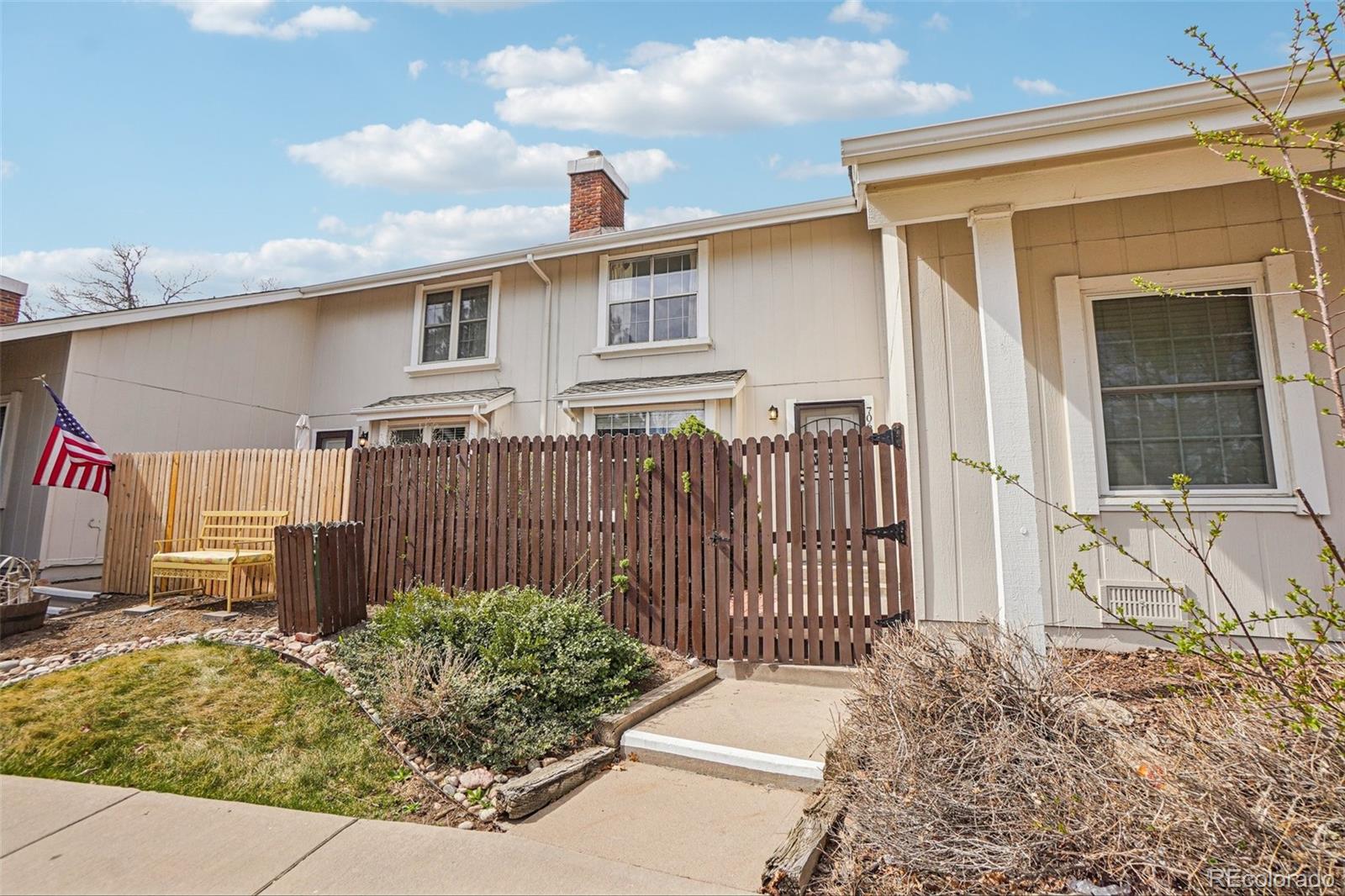 7066 S Knolls Way Centennial CO 80122