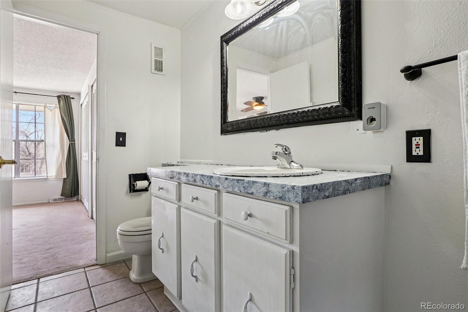 7066 S Knolls Way Centennial CO 80122