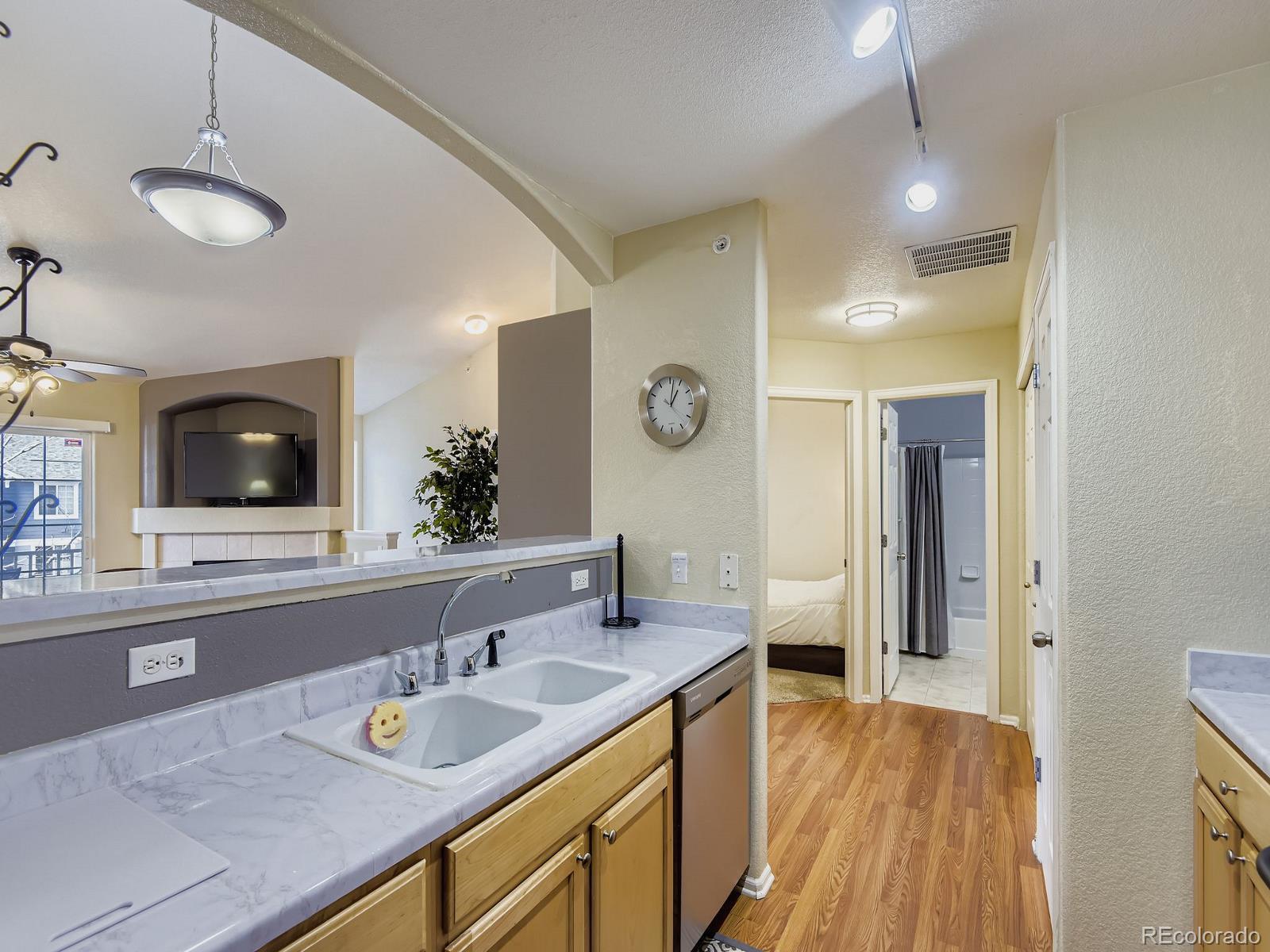 5255 Memphis Street Denver CO 80239