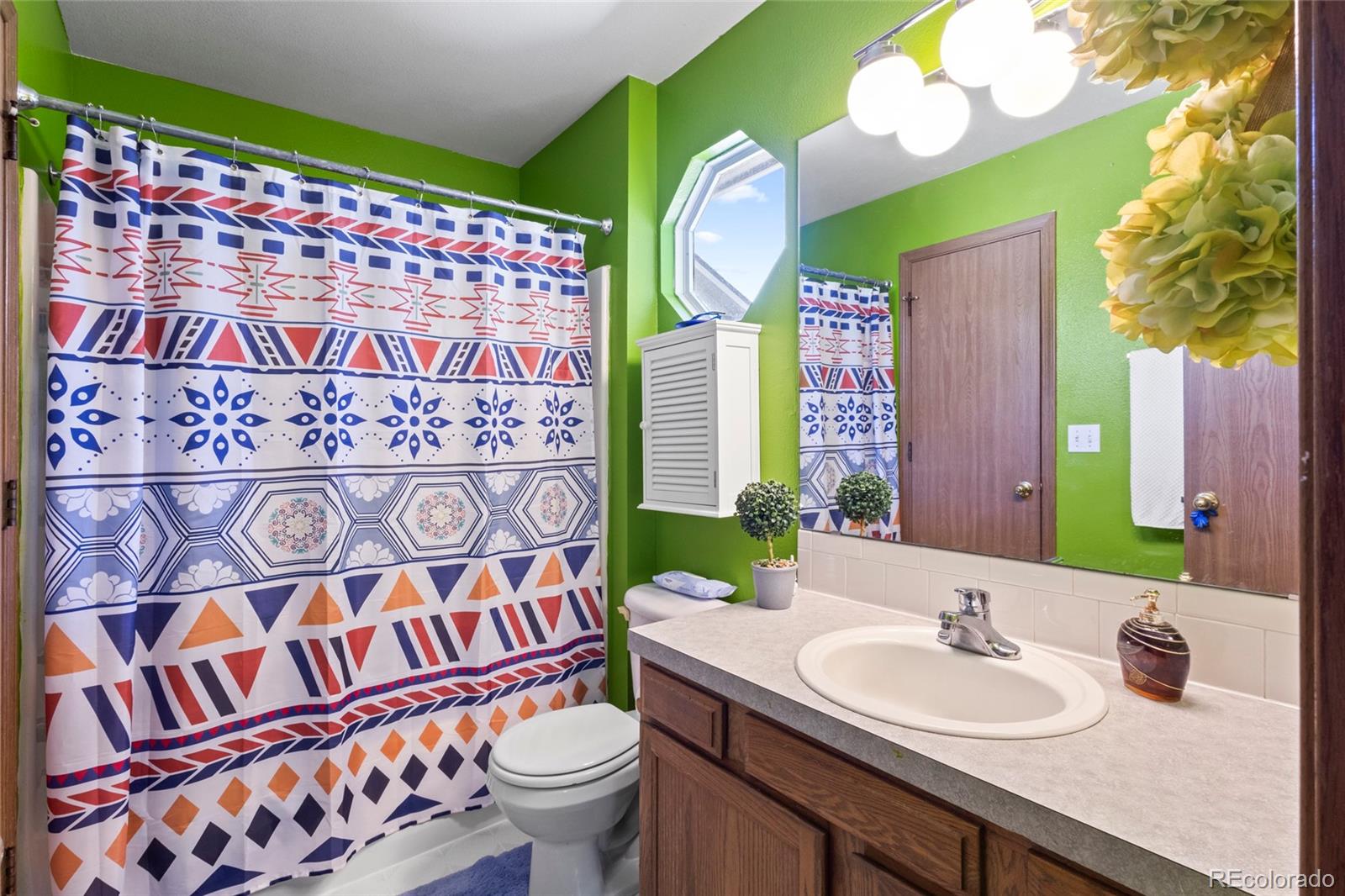2213 Emery Street Longmont CO 80501