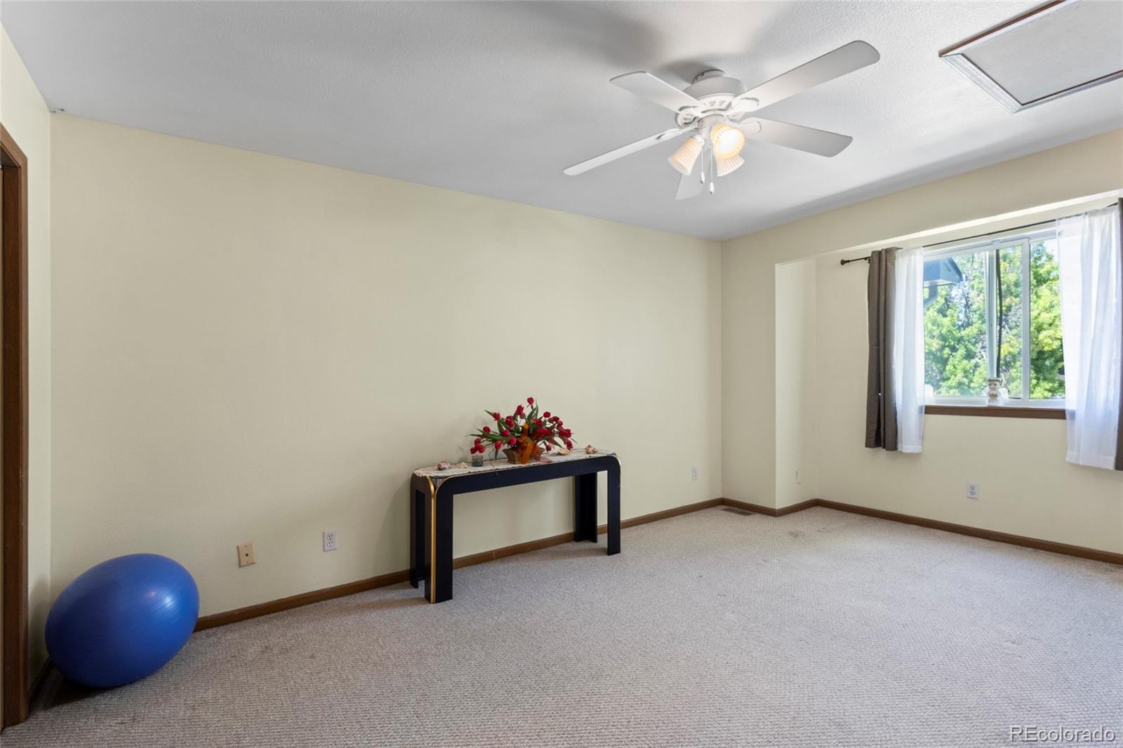 2213 Emery Street Longmont CO 80501