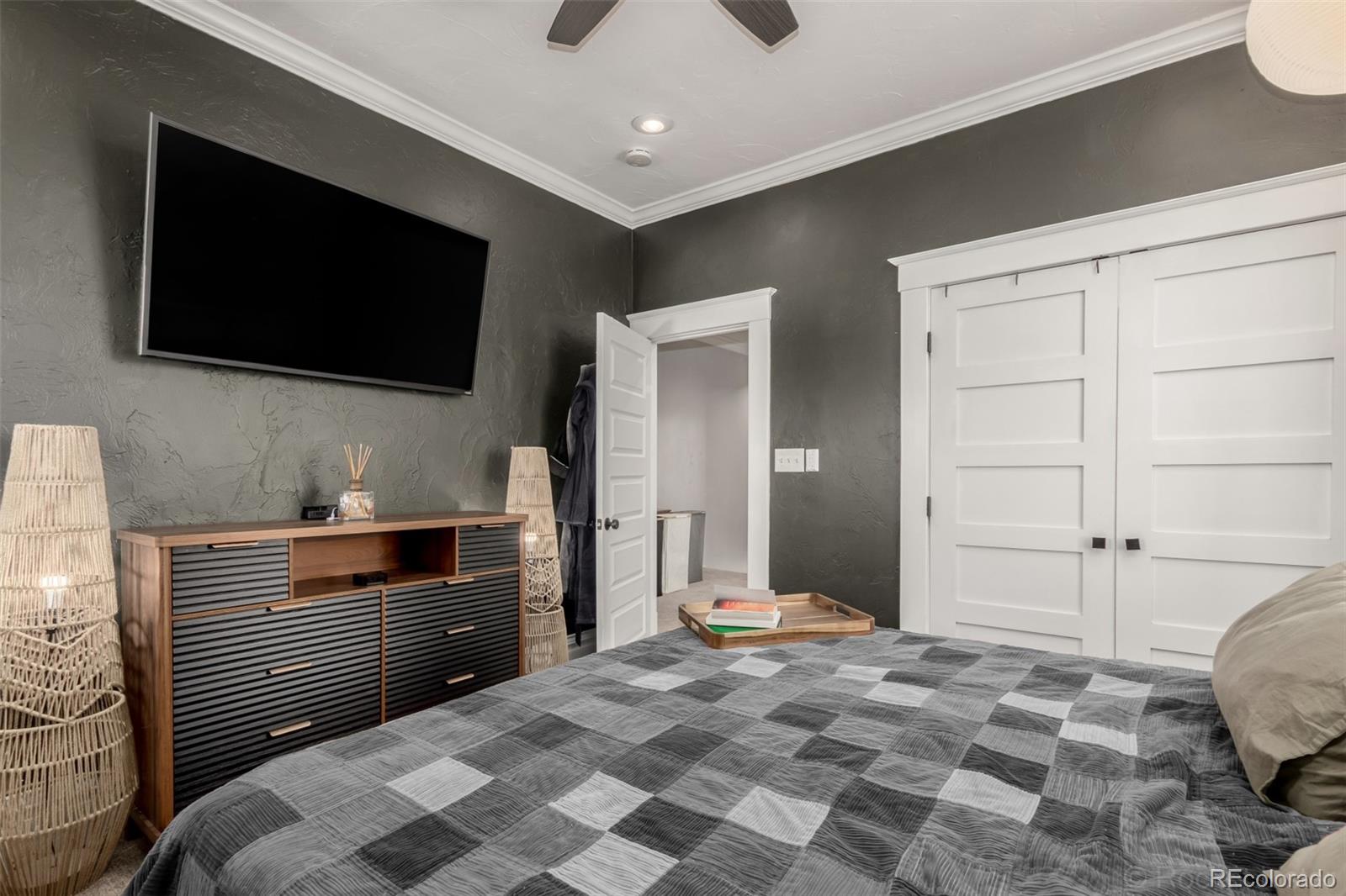 300 S Lincoln Street Denver CO 80209