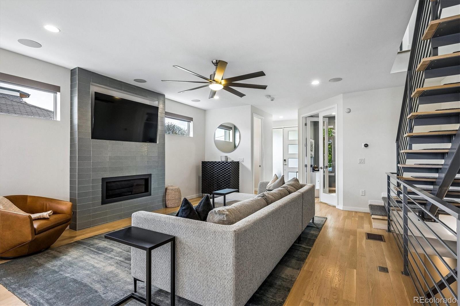 827 Eudora Street Denver CO 80220