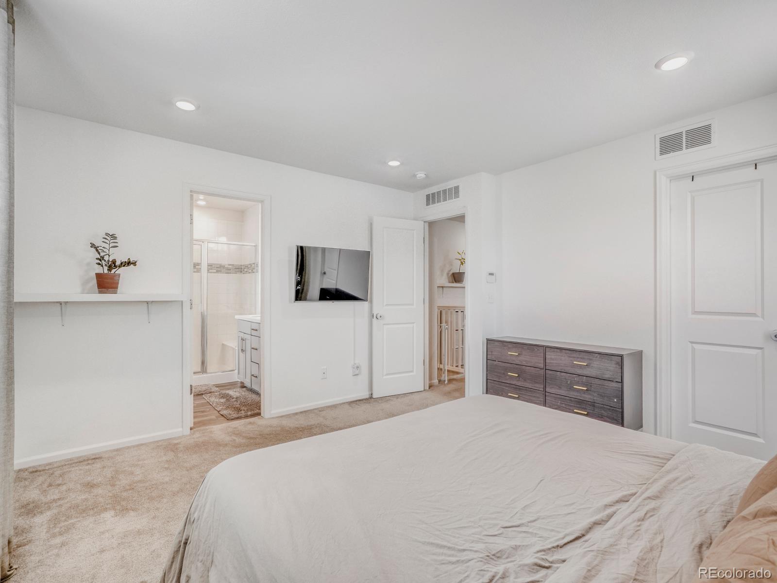 4397 S Netherland Court Aurora CO 80015