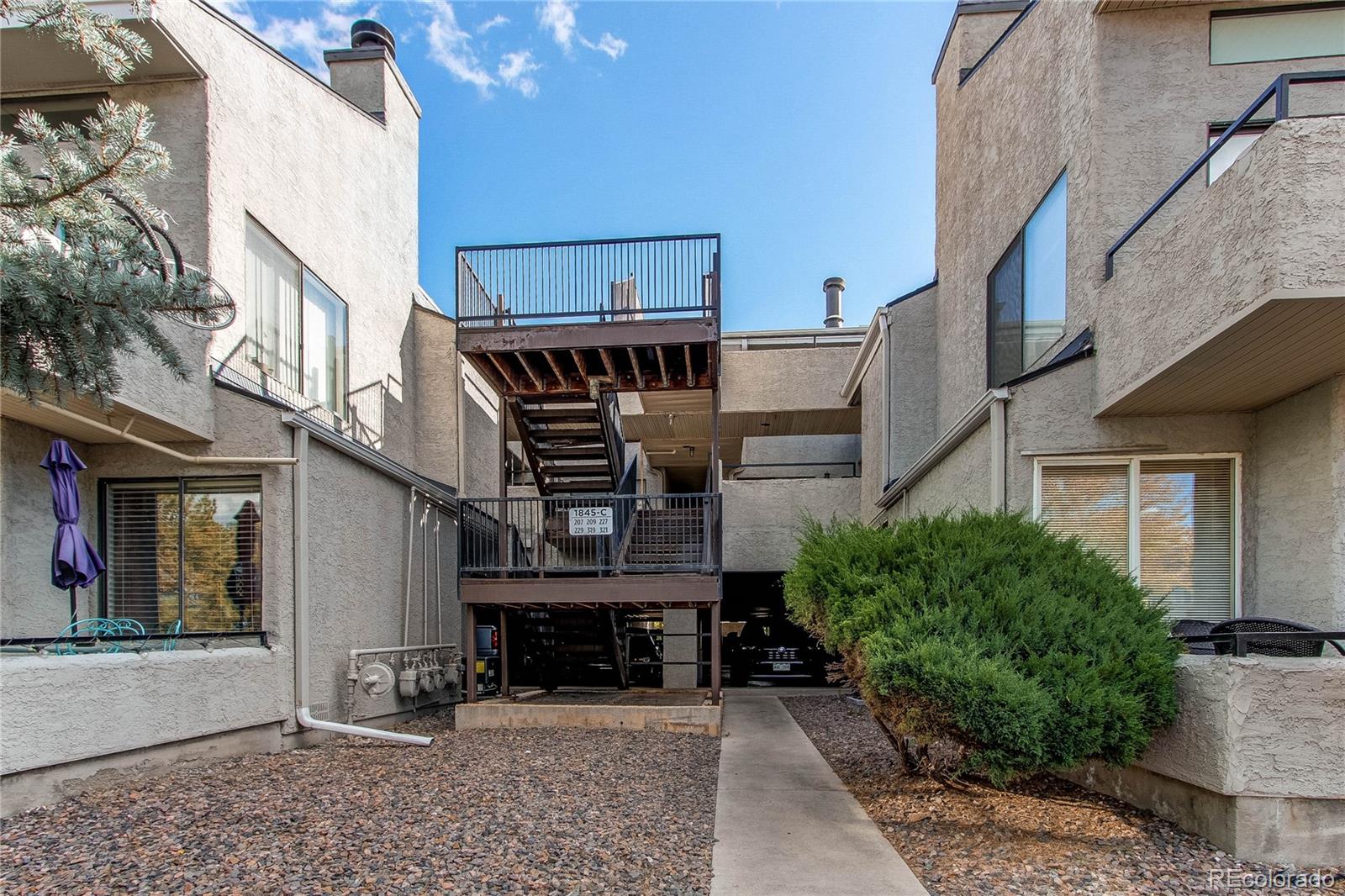 Denver CO, 1845 Kendall Street, Unit 227B