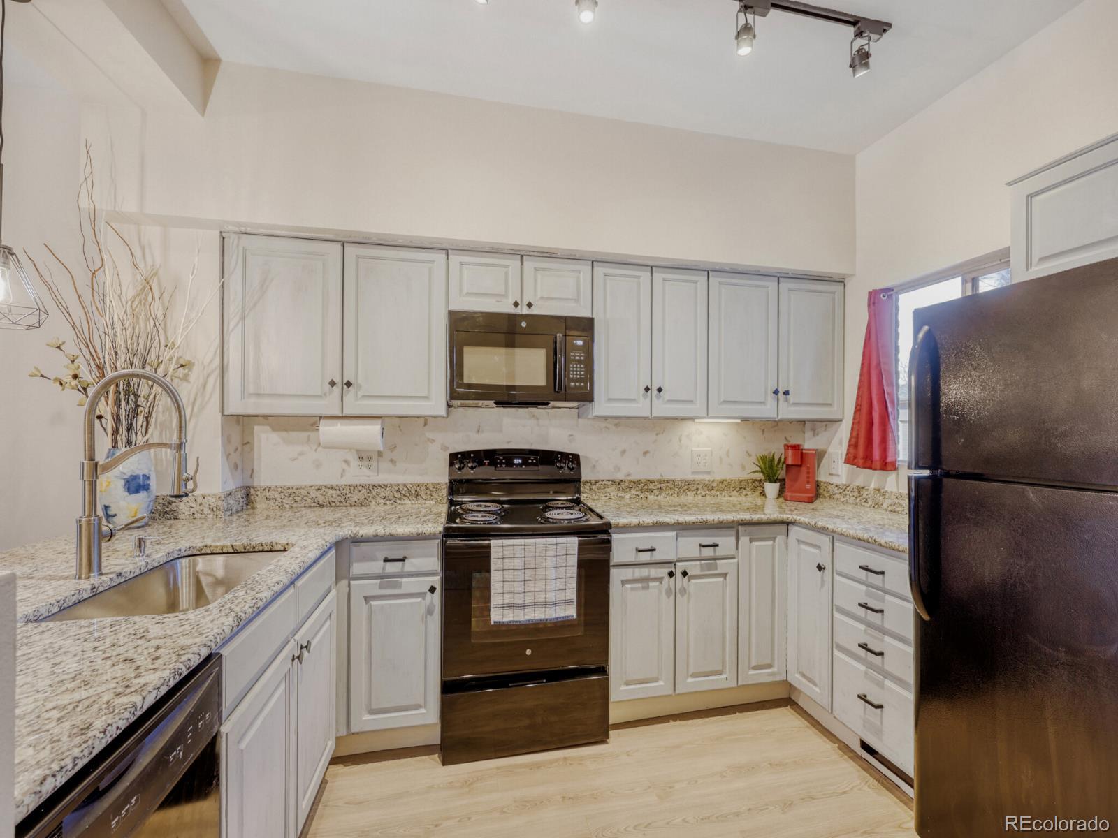 212 S Oman Road Castle Rock CO 80104