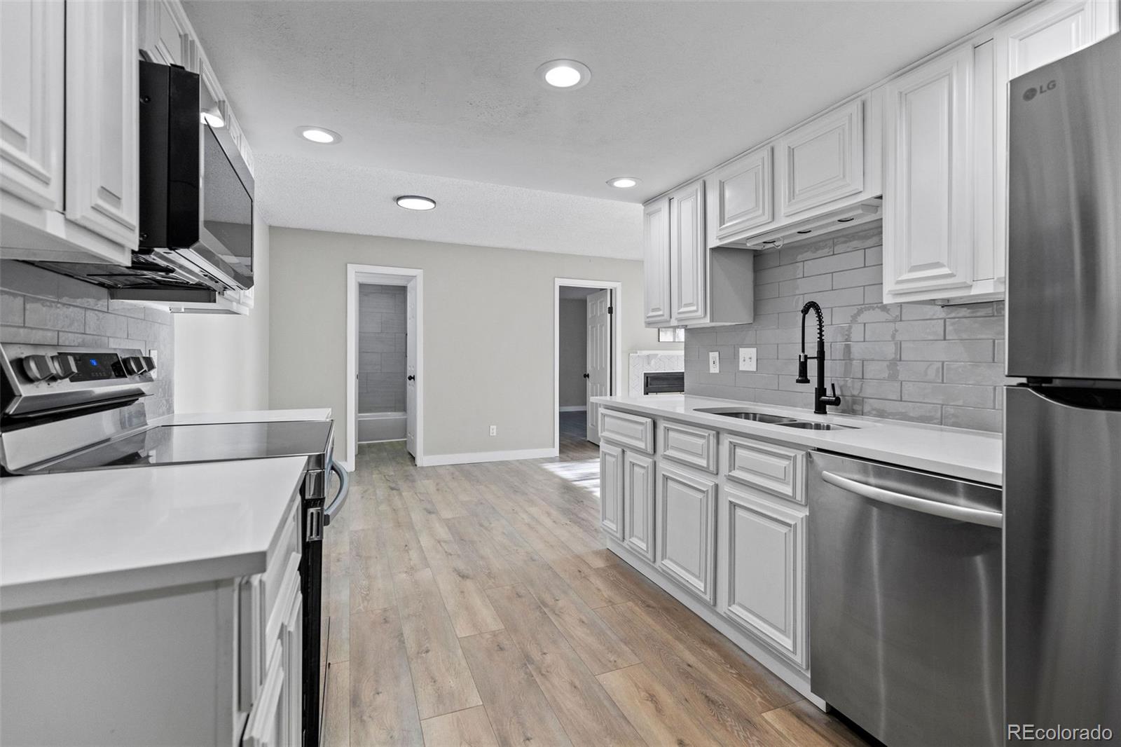 2318 S Troy Street Aurora CO 80014