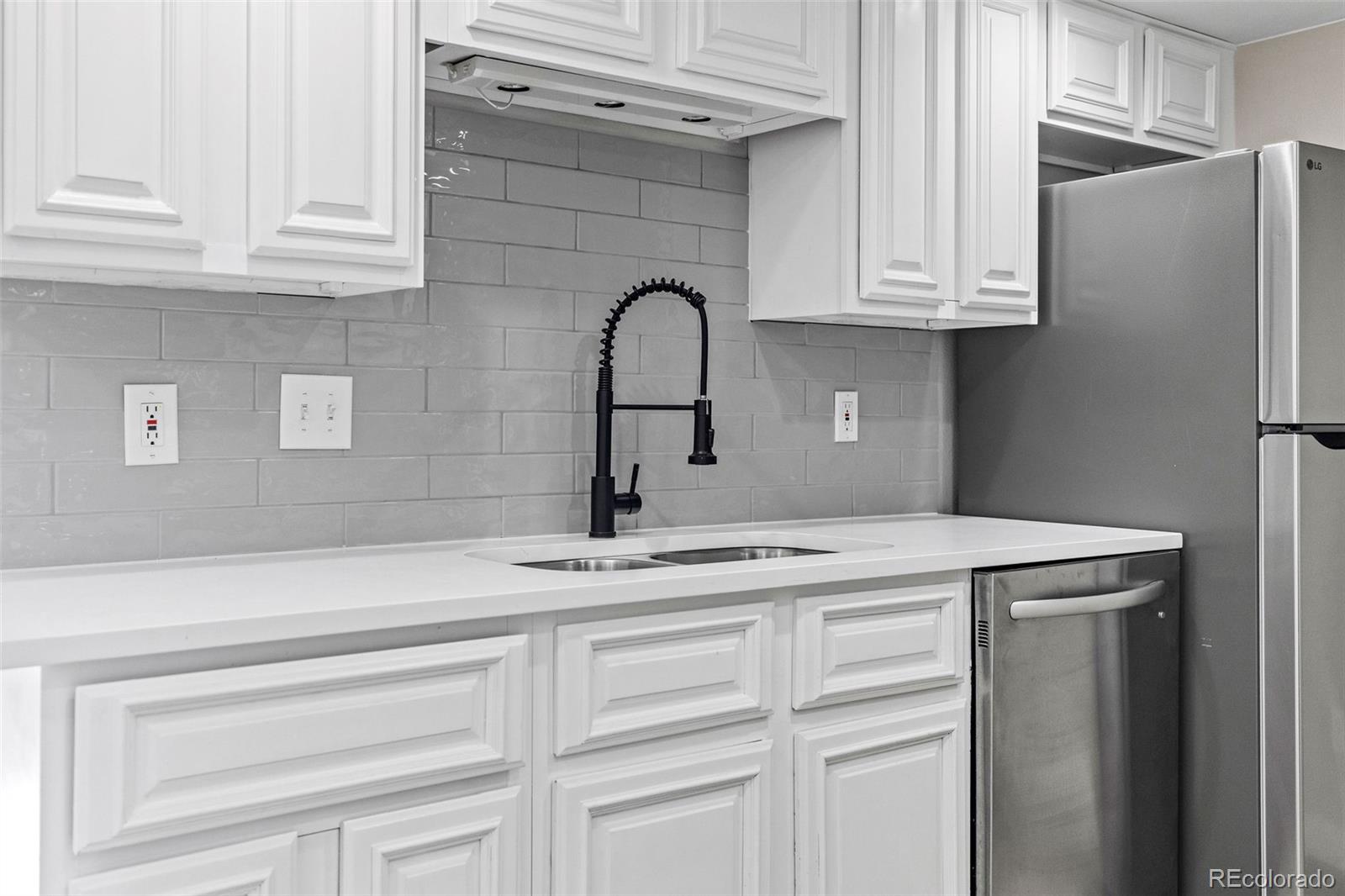 2318 S Troy Street Aurora CO 80014