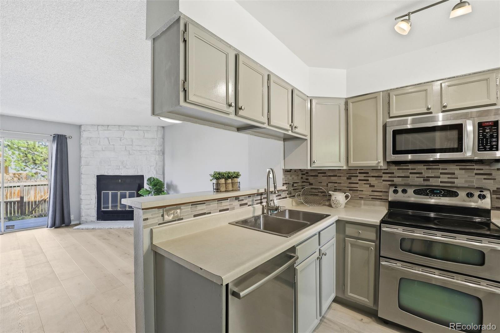 9509 W Coal Mine Avenue Littleton CO 80123