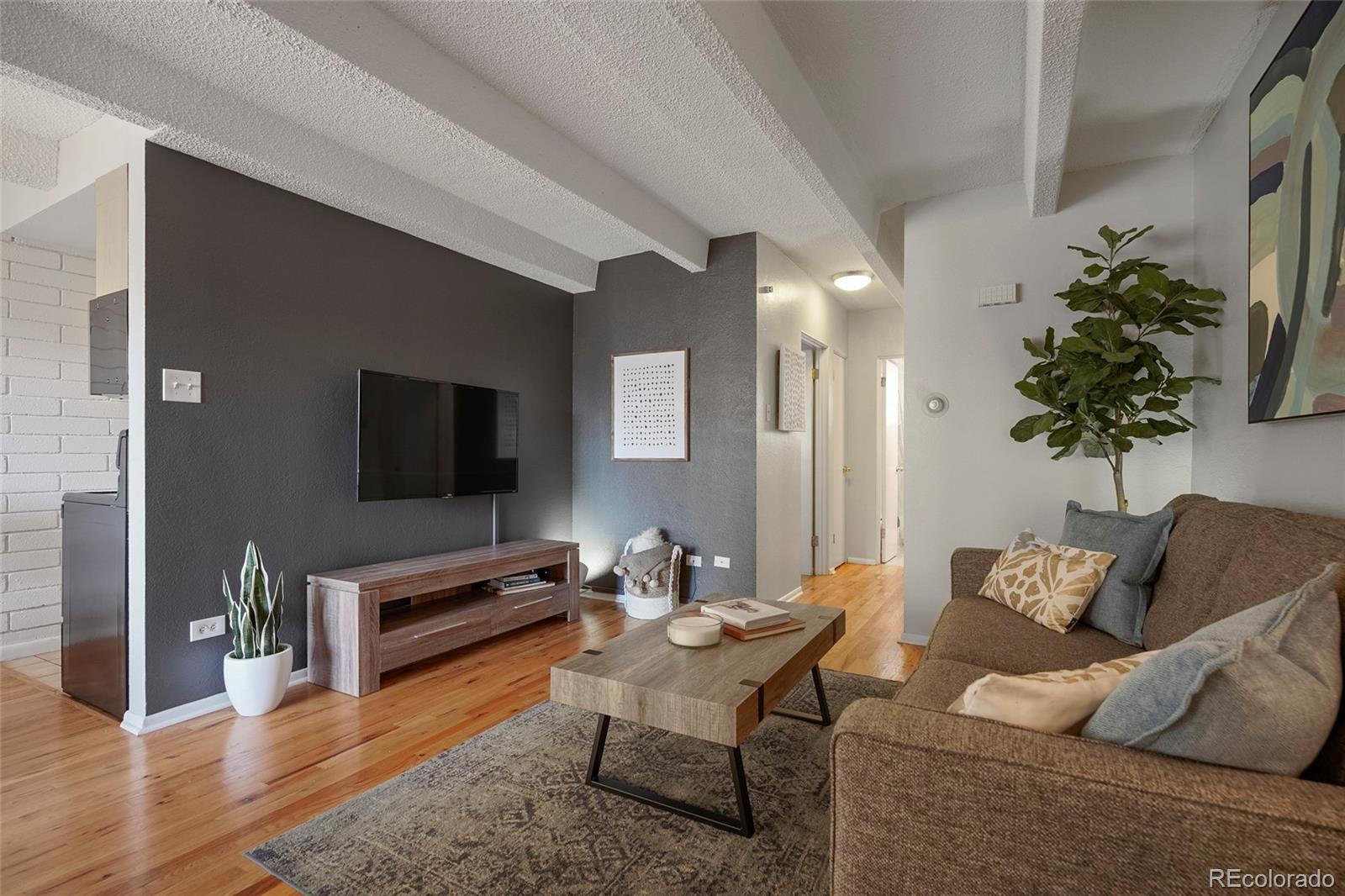 250 N Pearl Denver CO 80203