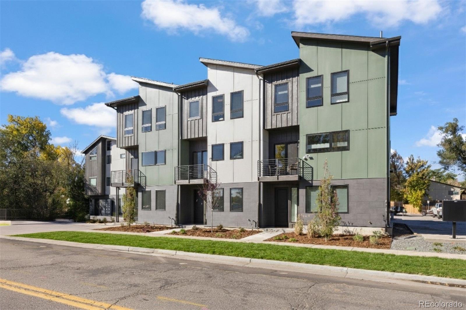 8408 W 52nd Avenue Arvada CO 80002